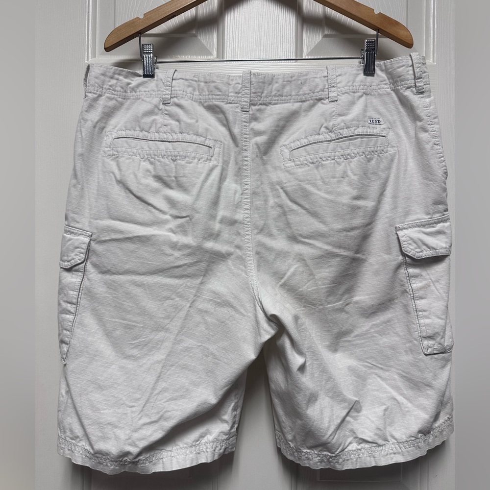 Mens Izod Cargo Khakis Size 38 - Picture 7 of 11
